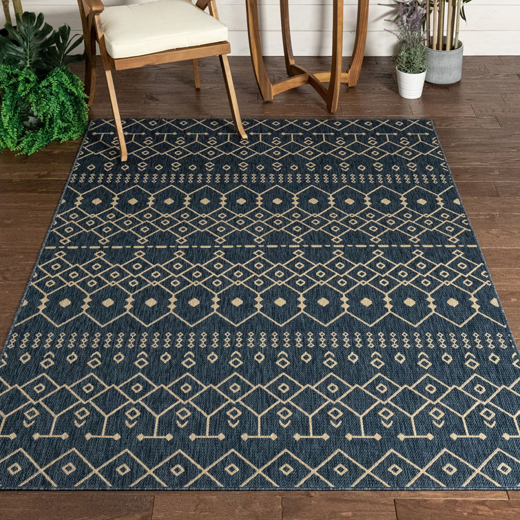Nordic Lattice Blue 5' x 7' Synthetic Indoor/Outdoor Area Rug