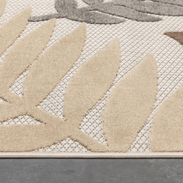 Ivory Floral Elegance 5' x 7' Reversible Flat Woven Area Rug
