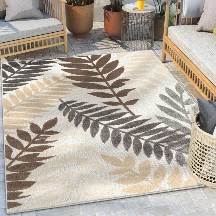 Ivory Floral Elegance 5' x 7' Reversible Flat Woven Area Rug