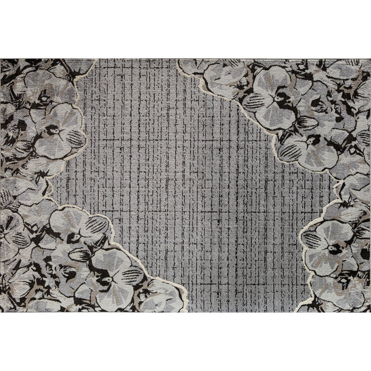 Vera Gray Tufted Floral 5' x 7' Area Rug