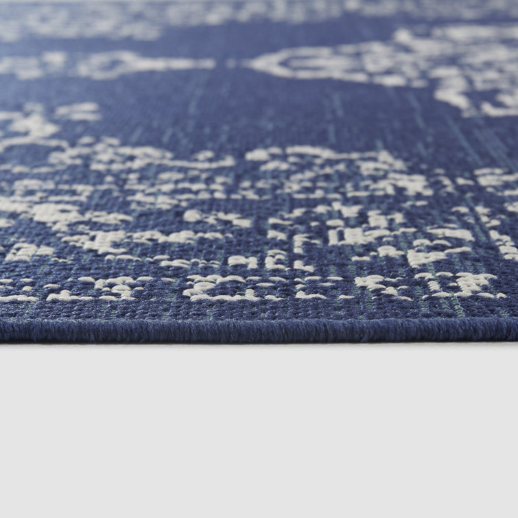 Blue and White Synthetic Medallion Flat Woven Rug 5'3" x 7'