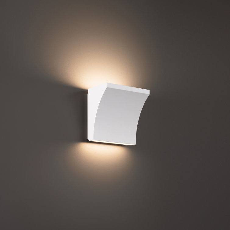 Cornice Contemporary Black LED Wall Sconce, Dimmable 5.38"