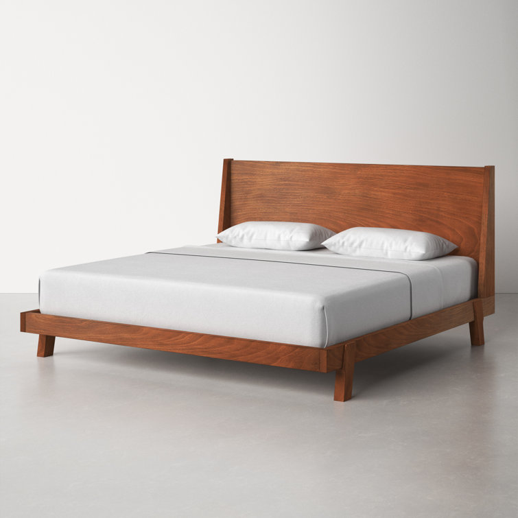Dakota Acorn Brown Mahogany King Platform Bed with Headboard