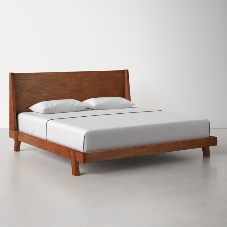 Dakota Acorn Brown Mahogany King Platform Bed with Headboard