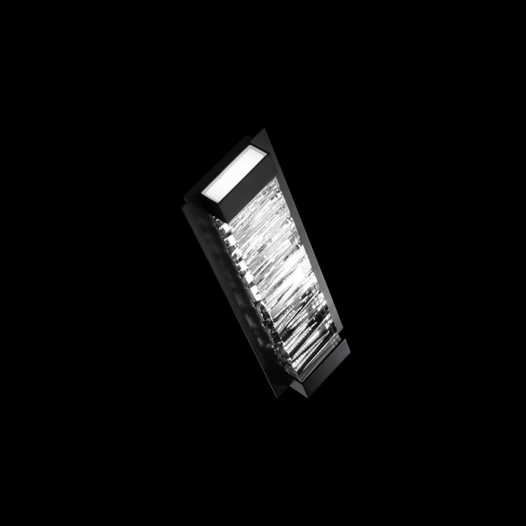 Echelon 24" Black Aluminum LED Dimmable Wall Sconce