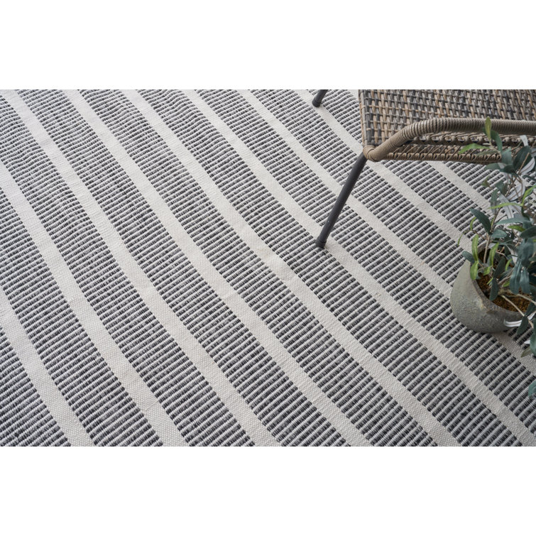 Ivory and Black Striped Synthetic Flatweave Rug 8' x 10'