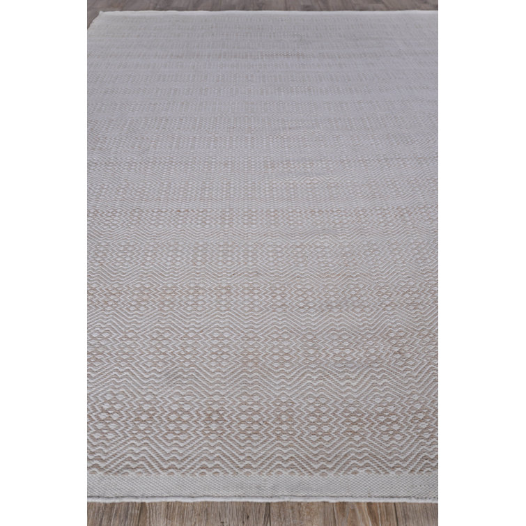 Ivory Diamond Pattern Handmade Synthetic Area Rug, 12' x 15'