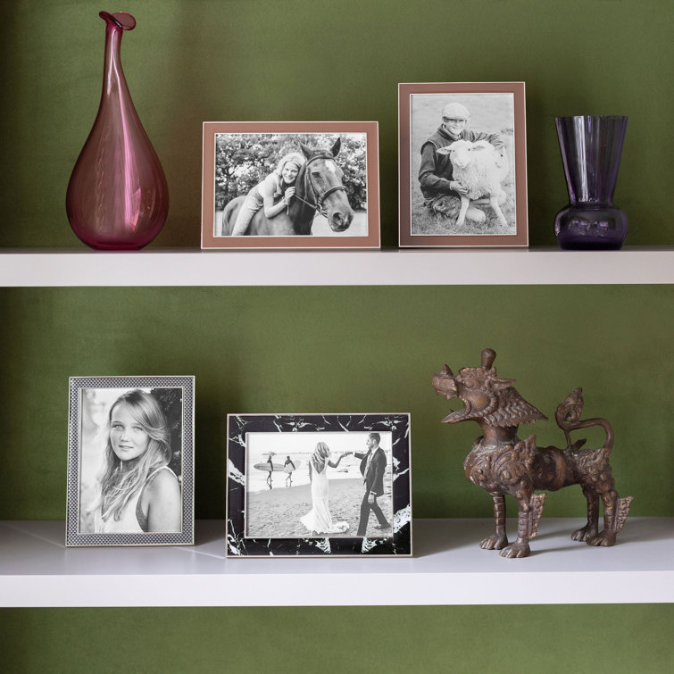 Classic White Marble 5x7 Tabletop Photo Frame