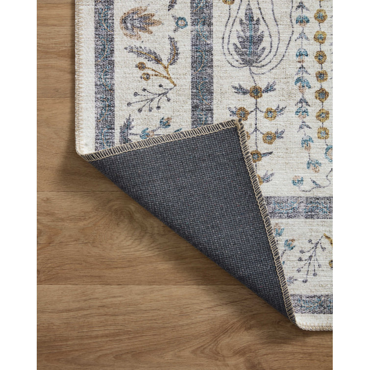 Maison Wisteria Cream Floral Synthetic Area Rug 3'-9" x 5'-6"