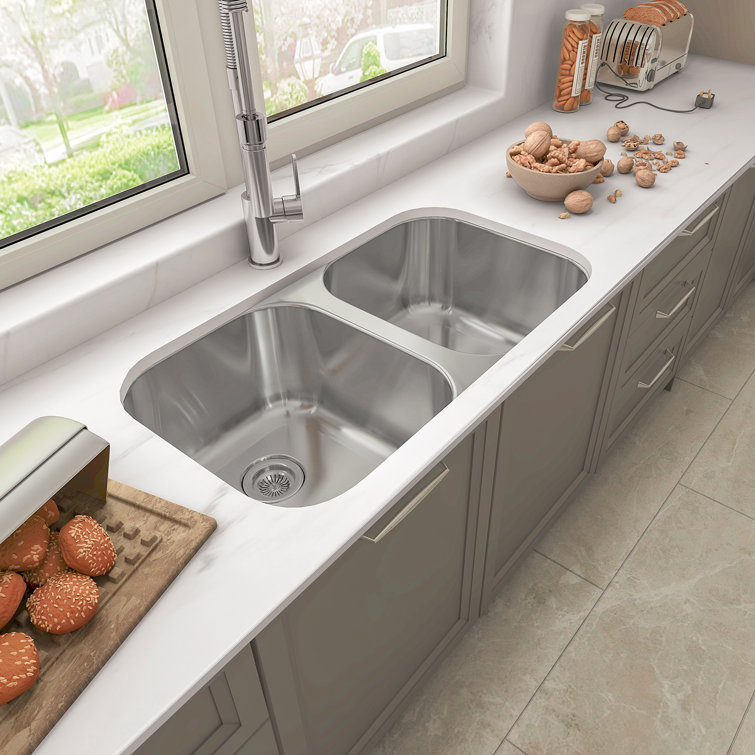 Sinber 32'' x 18'' Stainless Steel Double Bowl Undermount Kitchen Sink