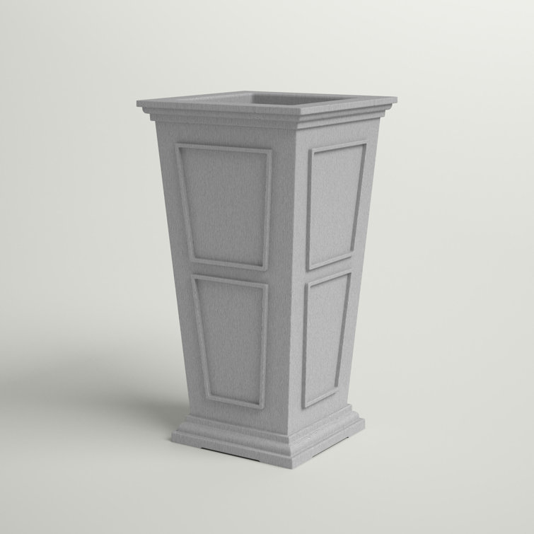 Veradek Brixton Tall 28-inch Gray Recycled Plastic Planter