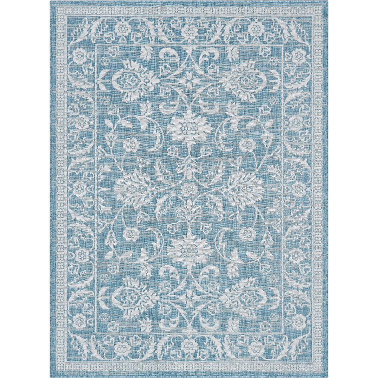Lia Blue 5' x 7' Synthetic Oriental Area Rug