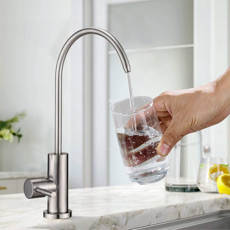 Brushed Nickel Single Handle Modern Kitchen Faucet