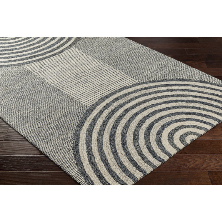 Hand-Tufted Black and Beige Wool Geometric Area Rug 8' x 10'