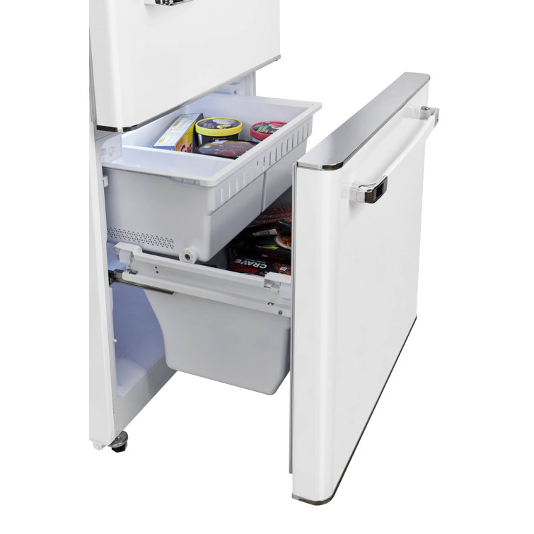 Marshmallow White 30" Retro Bottom Freezer Refrigerator with Ice Maker
