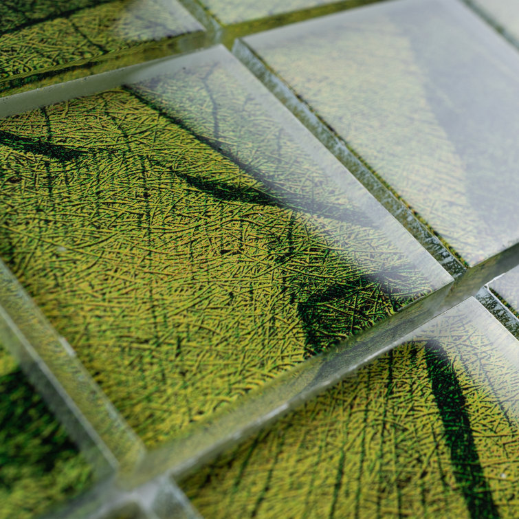 Green Leaf Pattern Glass Mosaic Wall Tile