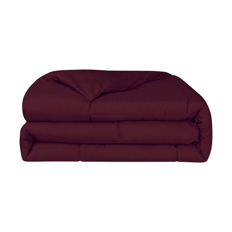 Burgundy Queen Reversible Down-Alternative Microfiber Comforter