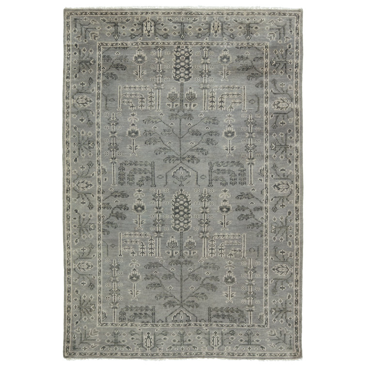 Elegance Reversible Hand-Knotted Wool Rug in Gray, 6' x 9'