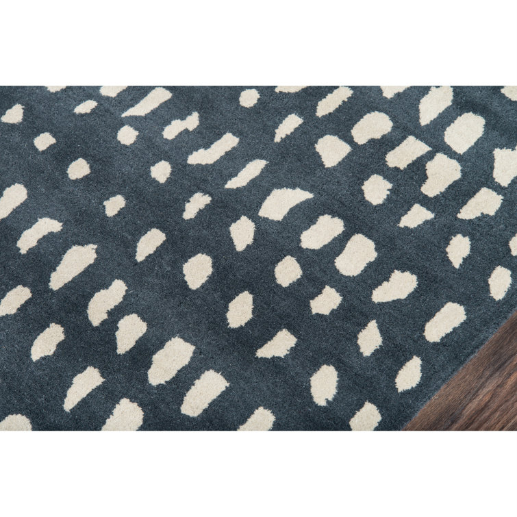 Navy and White Hand-Tufted Wool Rectangular Rug 8' x 10'