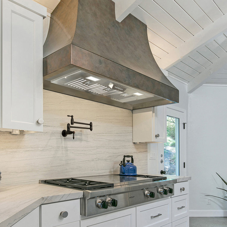 Akicon 36" Stainless Steel 600 CFM Ducted (Vented) Insert Range Hood with Charcoal Filter