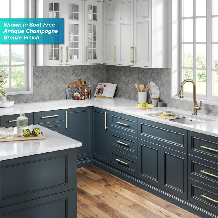 Allyn Spot-Free Stainless Steel Pull-Down Single Handle Kitchen Faucet