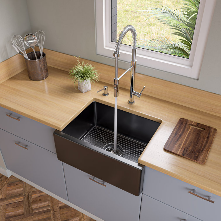 Polished Chrome Pull-Down Kitchen Faucet with Spray