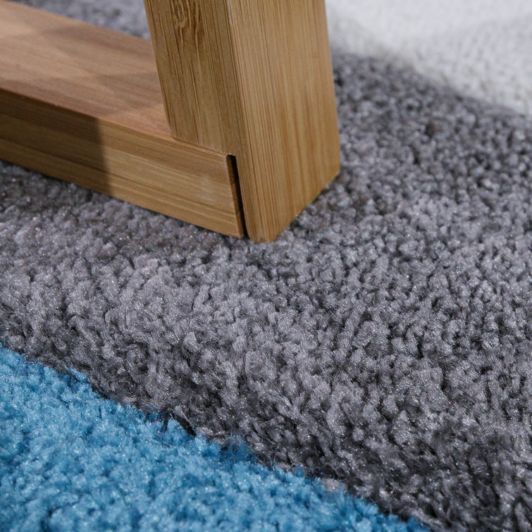 Grey-Blue Geometric 5' x 7' Stain-Resistant Synthetic Rug