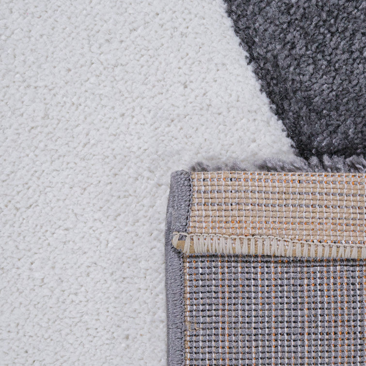 Grey-Blue Geometric 5' x 7' Stain-Resistant Synthetic Rug