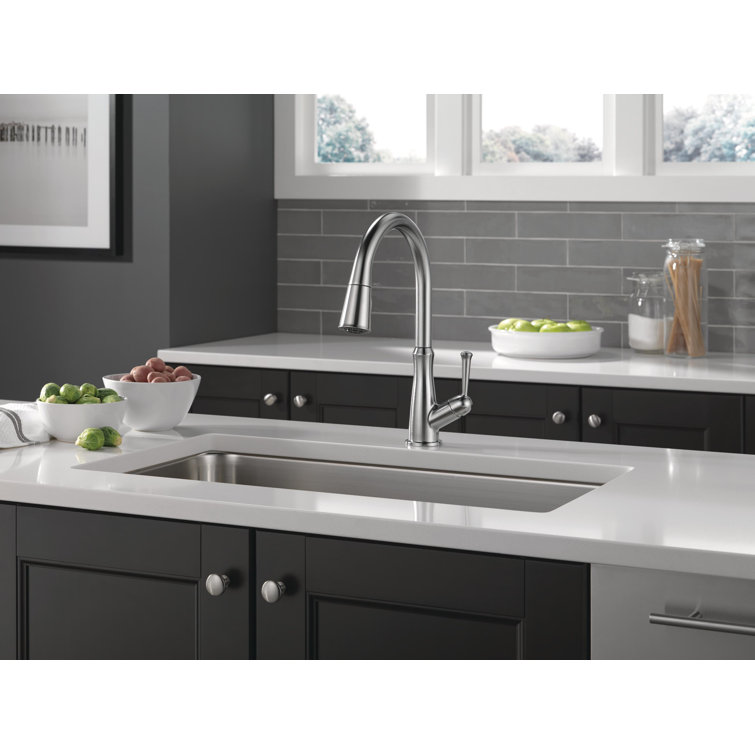 Arctic Stainless Steel Pull-Down Kitchen Faucet with Magnetic Docking