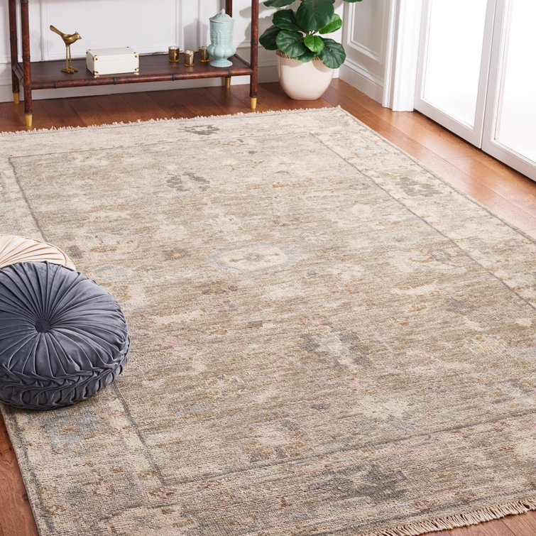 Groton Hand-Knotted Wool Oriental Area Rug in Gray and Green