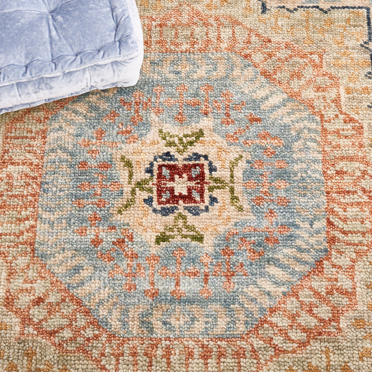 Ivory and Rust Hand-Knotted Wool 6' x 9' Area Rug