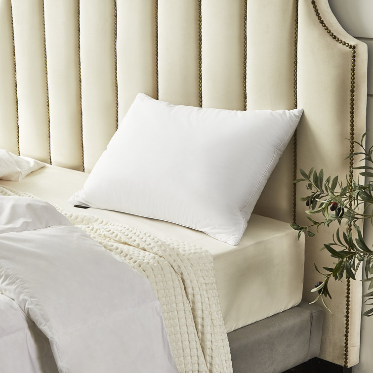 King Size White Hypoallergenic Down Alternative Pillow Set