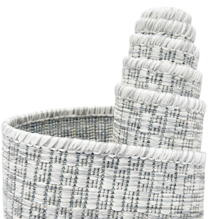 Light Gray Synthetic 6' x 9' Easy-Care Outdoor Rug