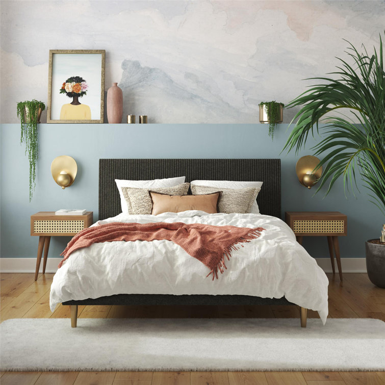 Daphne Dark Gray Linen Upholstered Full Platform Bed with Tufted Headboard