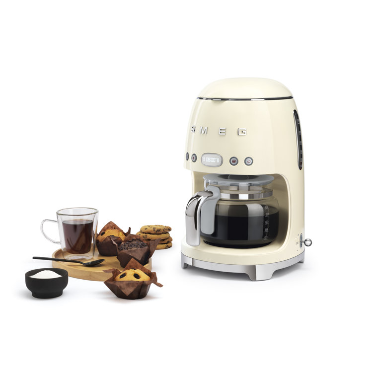 Cream Retro Style 10-Cup Drip Coffee Machine with Glass Carafe