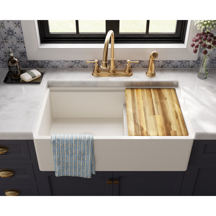 Classic Elegance 13.5" High-Arc Bronze Kitchen Faucet with Pull-Out Spray