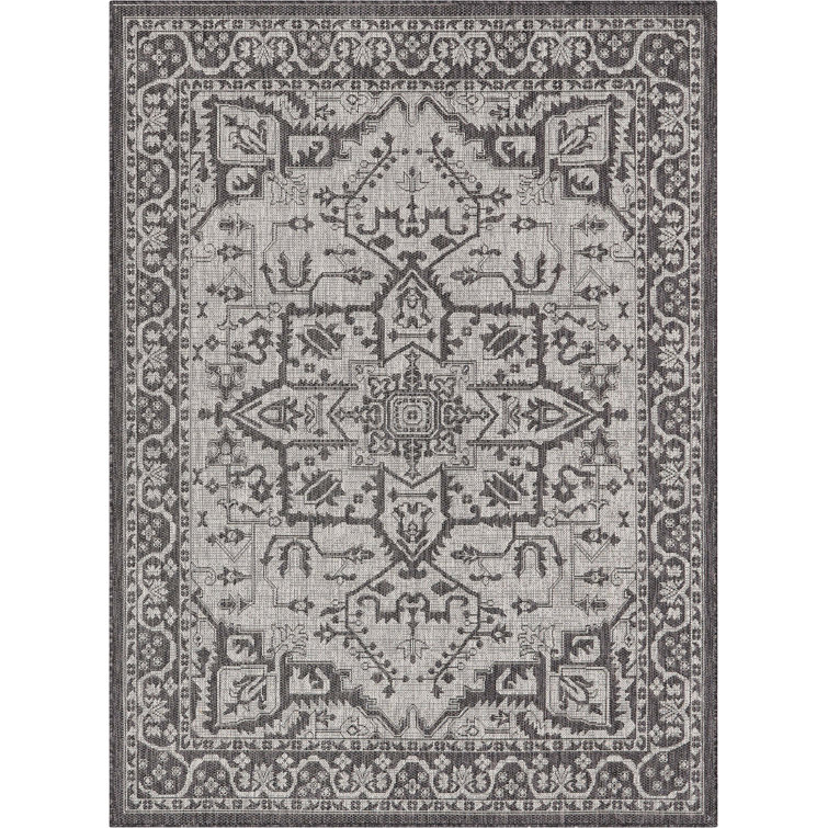 Lia Black Oriental 5'x7' Flat Woven Synthetic Reversible Rug