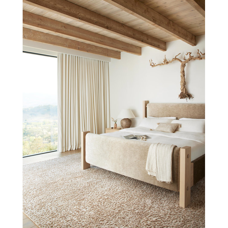 Ivory and Sand Geometric Synthetic Area Rug 2'3" x 3'9"