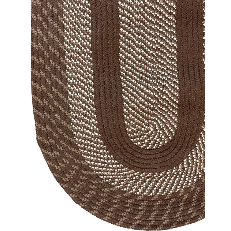 Newport Classic Brown 72" Round Braided Indoor/Outdoor Rug