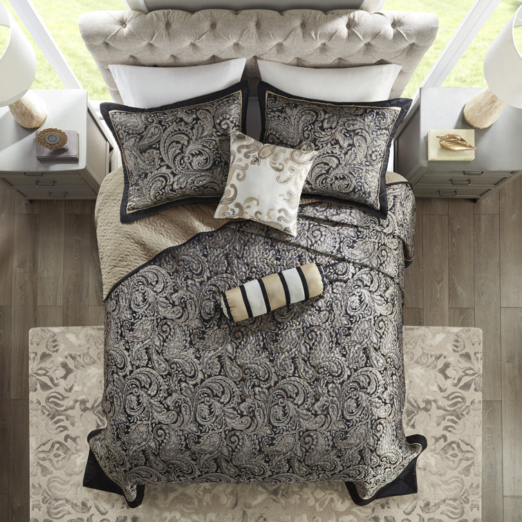 Aubrey Queen Black Cotton Reversible Jacquard Bedspread Set