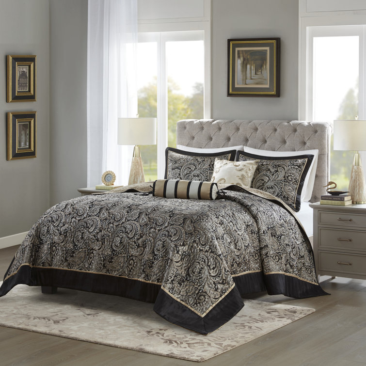 Aubrey Queen Black Cotton Reversible Jacquard Bedspread Set