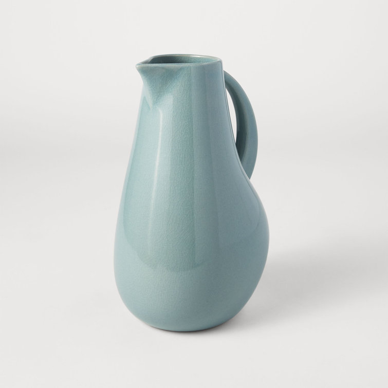 Pale Jade 72oz Stoneware Pitcher with Tapered Handle