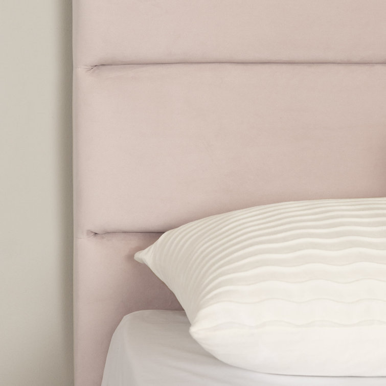 Pink Velvet Upholstered Full Platform Bed with Tufted Headboard