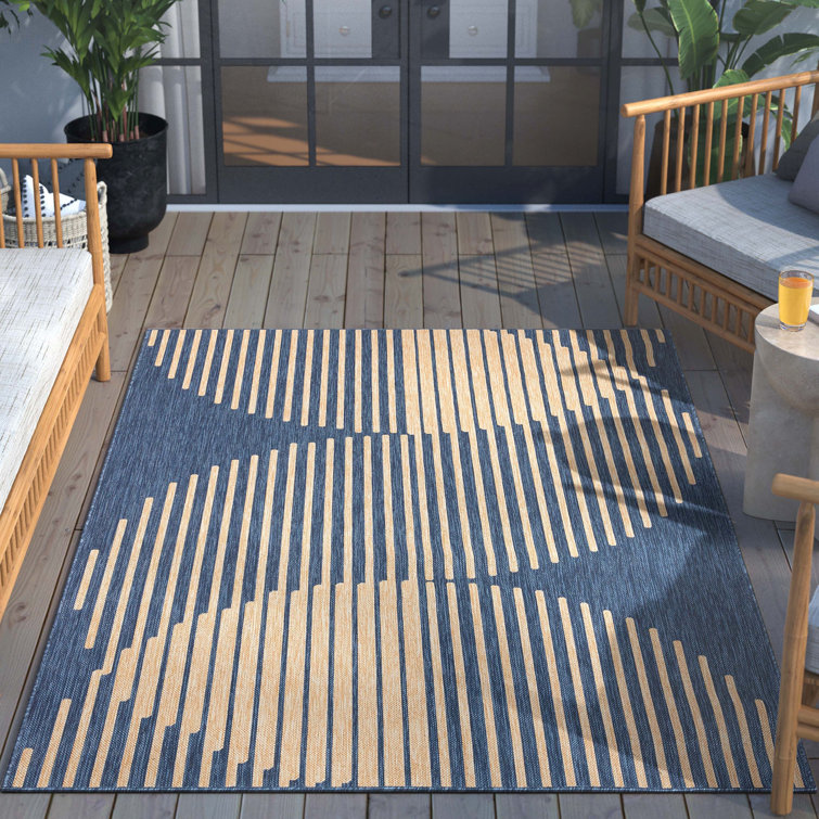 Blue and Beige Geometric Flat-Weave Indoor/Outdoor Rug 5' x 7'