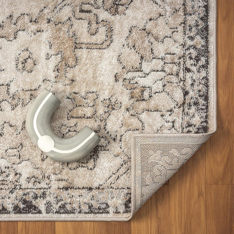 Beige Floral Synthetic 5' x 7' Rectangular Area Rug