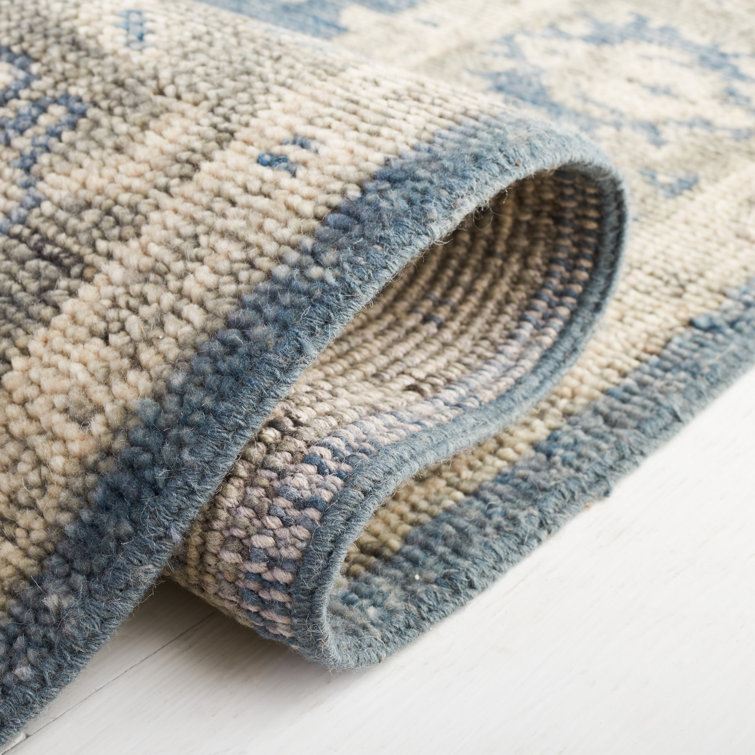 Hand-Knotted Woolen Elegance Gray 6' x 9' Area Rug