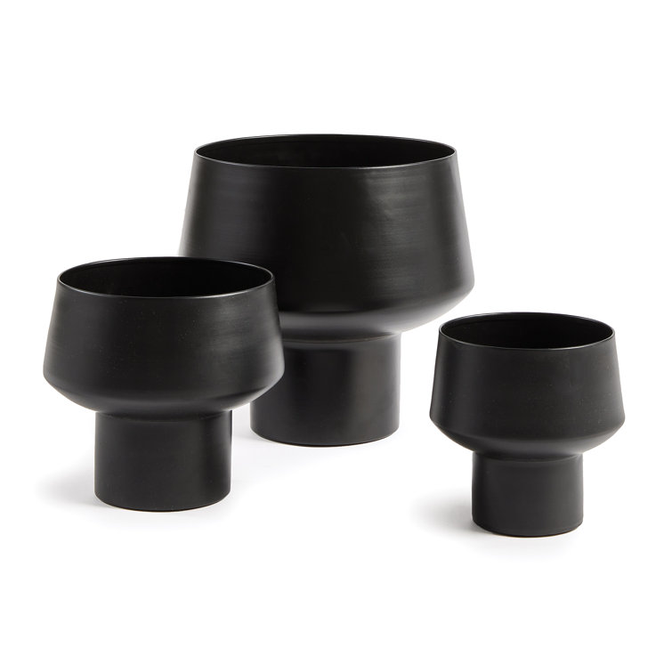 Sleek Matte Black Aluminum Indoor Planter Set