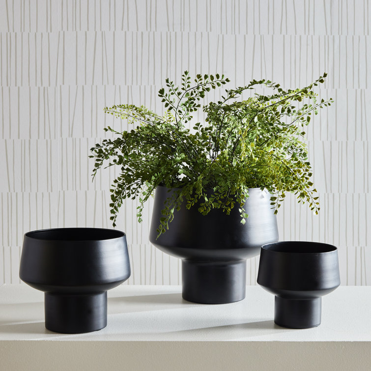 Sleek Matte Black Aluminum Indoor Planter Set