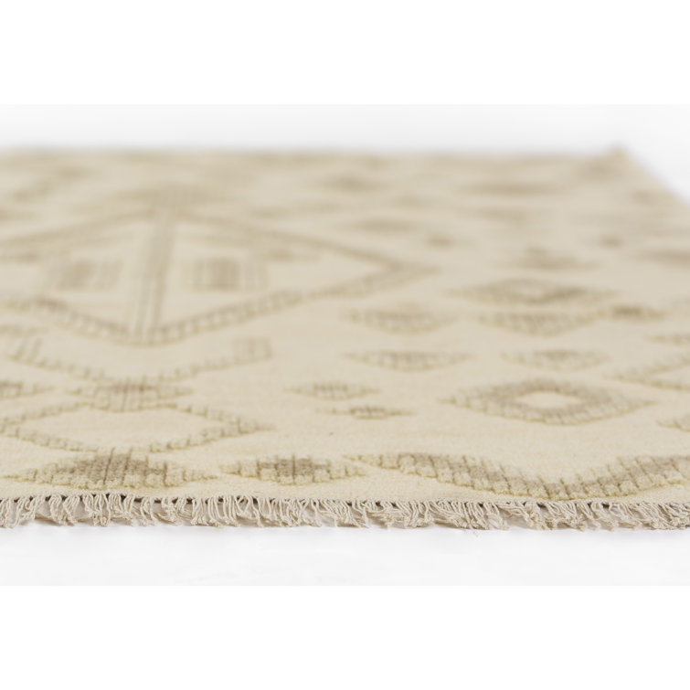 Ivory and Beige Wool Geometric Flatweave Rug 3'6" x 5'6"