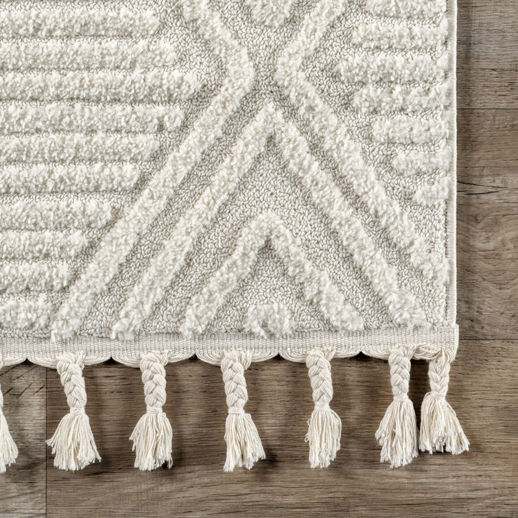 Ivory Diamond Pattern Synthetic Square Area Rug, 6' x 6'